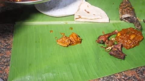 Chicken Curry Jacuzzi!! South Indian STREET FOOD Tour _ Thiruvananthapuram, India!