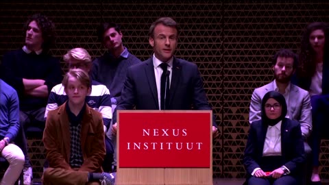 France: Protesters disrupt Macron's speech in The Hague - 11.04.2023