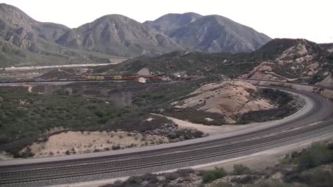 Over 2 mile long BNSF Stacktrain climbing Cajon Pass, 3x2x2- Full Length Video