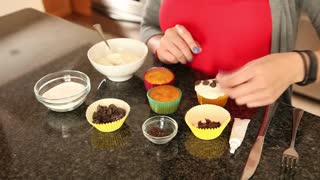 Panda bear cupcakes - teach kids something fun!