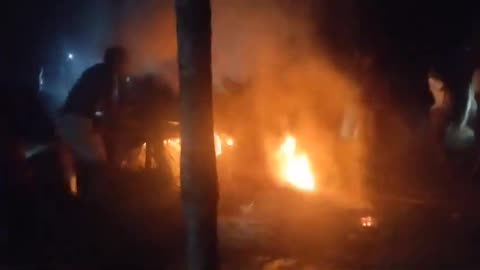 Islamists Torch Hindu Village Jayganj in Northern Bangladesh 🔥