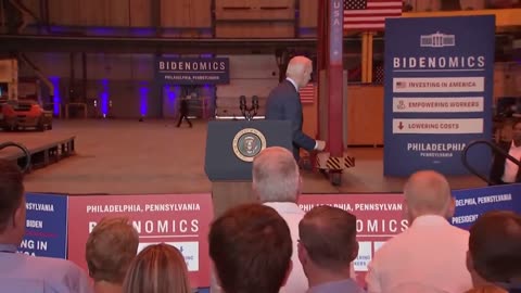 A confused Joe Biden wraps up his speech in Philadelphia, immediately asks for directions