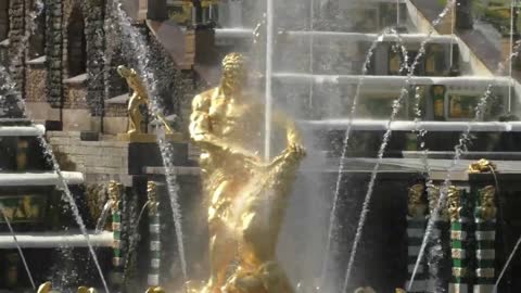 Fountains - the city of Peterhof