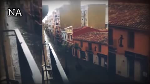 Footage of a terrible flooding in Spain. Valencia turns into an ocean, cars sink