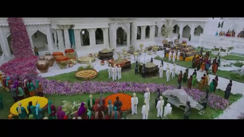 बाहुबली ने राजकुमारी को गिरने से कैसे बचाया - Prabhas | Bahubali Full Action Movie Scene
