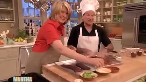 Robin Williams Laughs and Cooks Alongside Martha Stewart - Martha Stewart