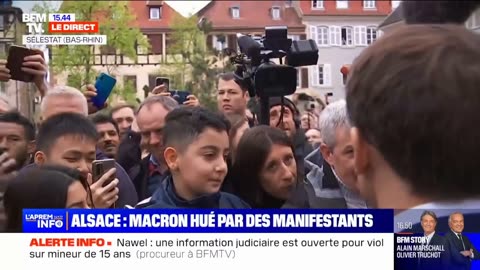 France Macron Speaks With Fan 💥💥💪💪