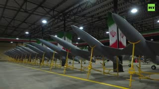 L'esercito iraniano riceve i nuovi droni da combattimento a lungo raggio progettati e prodotti in Iran in collaborazione con il Ministero della Difesa iraniano da mandare poi in direzione regime sionista d'Israele