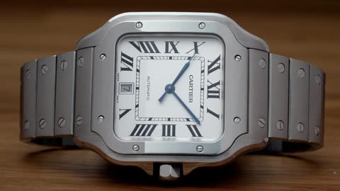 Cartier Santos Review | The First Pilot's Watch and Wrist Watch? Take that IWC!