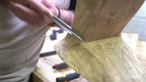 Power Carving a Chair with an angle grinder.