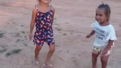 funny kids dancing