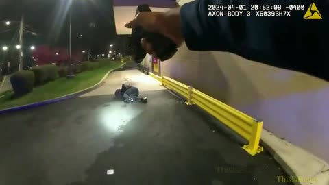 Bodycam shows DC police shooting an armed man who ran away from a crime suppression unit