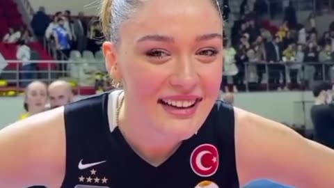 Zehra Gunes-Most beautiful Turkish volleyball player-
