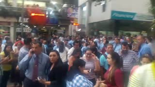 Evacuan edificios en Bucaramanga tras sismo en Venezuela