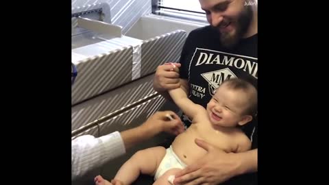 Doctor distracts baby from her shots with goofy tune