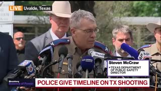 Texas Department of Public Safety Director Steven McCraw says at 11:35 AM a "total of 7 officers were at the scene."