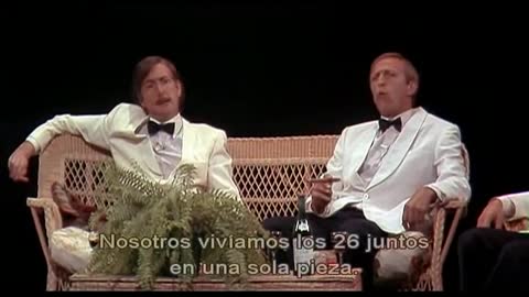 Four Yorkshiremen show by Monty Python with Spanish subtitles