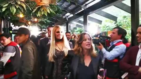 Así fue la llegada de Paris Hilton a Colombia