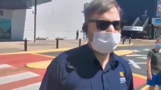Fake News Crew Confronted By Real Man Of Truth - Australia
