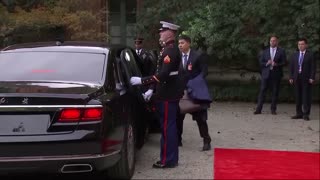Biden Meets Xi Jinping