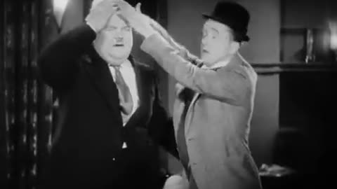 Be Big - Laurel and Hardy