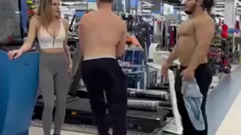 Aamerican bodybuilding prank video