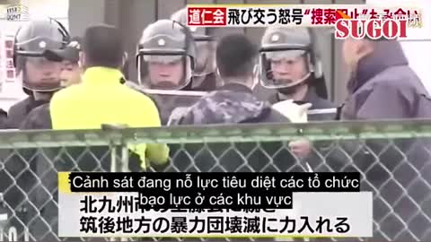 Đầu gấu Nhật không sợ cảnh sát