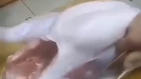 Video of a chicken injected w/ Covid Vaccine - Be Careful What You Eat