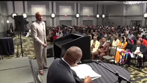 Pastor Gino Jennings: "God Never Sent a Woman To Preach The Gospel!"