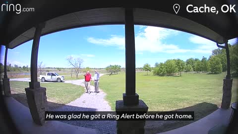 Wild Guest Tries To Let Himself In & A Huge Snake Surprise On The Door