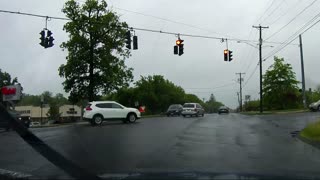 Truck nearly wipes out taking a turn