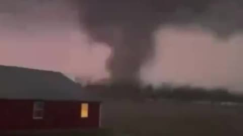 Ohio Tornado rips through Multiple Towns - You Guys Ok?