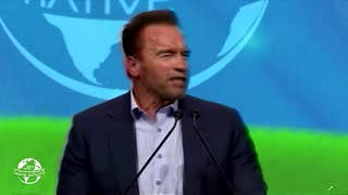 'Terminate pollution' Schwarzenegger tells climate summit