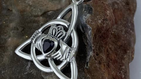 Triquetra Claddagh: Gemstone Silver Pendant