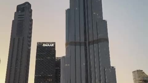 Dubia Burj Khalifa fountain dance