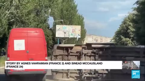 Ukraine War Combat Footage: France24 Reporters 'Surprised' by Lisichansk Pro-Russia Civilians - 2022