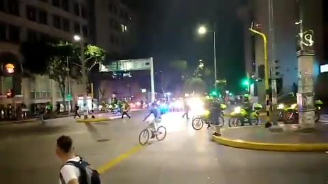 A esta hora ocurren disturbios en el Centro de Bucaramanga 2