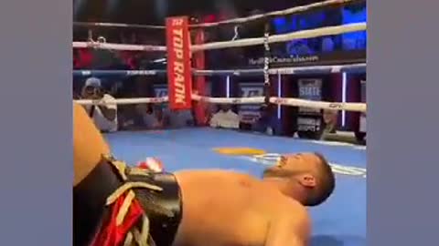 Rising Heavyweight Boxer Jared Anderson Shines With An Insane KO Victory!