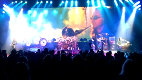 Rush Live in Concert @ The Gibson Amphitheater (Tom Sawyer)