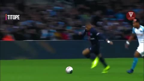 10 MBAPPE Sprints That Shocked the World of Football