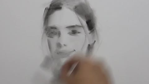 Drawing a portrait of a girl in a sketch style, the content is very suitable for learning 2