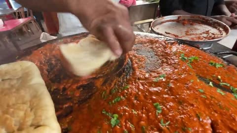 Savor the Spices: Authentic Pav Bhaji Preparation by a Street Maestro