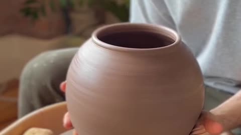 Practice makes perfect #pottery #asmr #satisfying