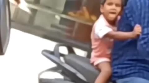 Child imitate in very funny way