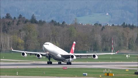 VAmazing Flight Landing & Departure NoPlane Landing And Departure Stock footage