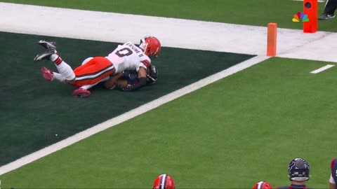Greg Newsome II's diving PBU keeps Texans out of end zone on third-and-goal