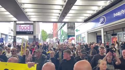 People protesting against vaxxines in England today. Media blackout. All around the world, people are starting to awaken at an accelerated pace.