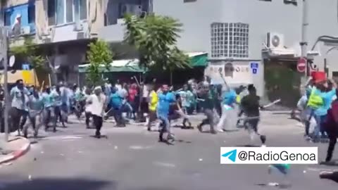Violent clashes between African asylum seekers in Tel Aviv, Israel. This is what...
