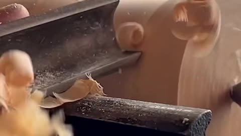 Probably the MOST SATISFYING video I’ve made… #woodturning