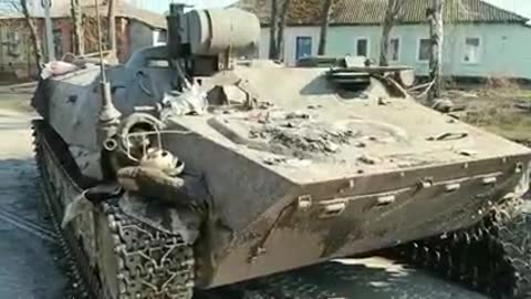 Russia attacks Ukraine - Konotop, russian APC